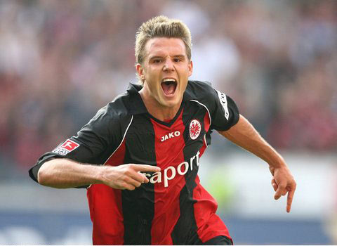 而邓肯则像 而邓肯则像